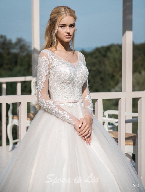 https://www.sposa-lia.com/images/stories/virtuemart/product/262       (2).jpg
